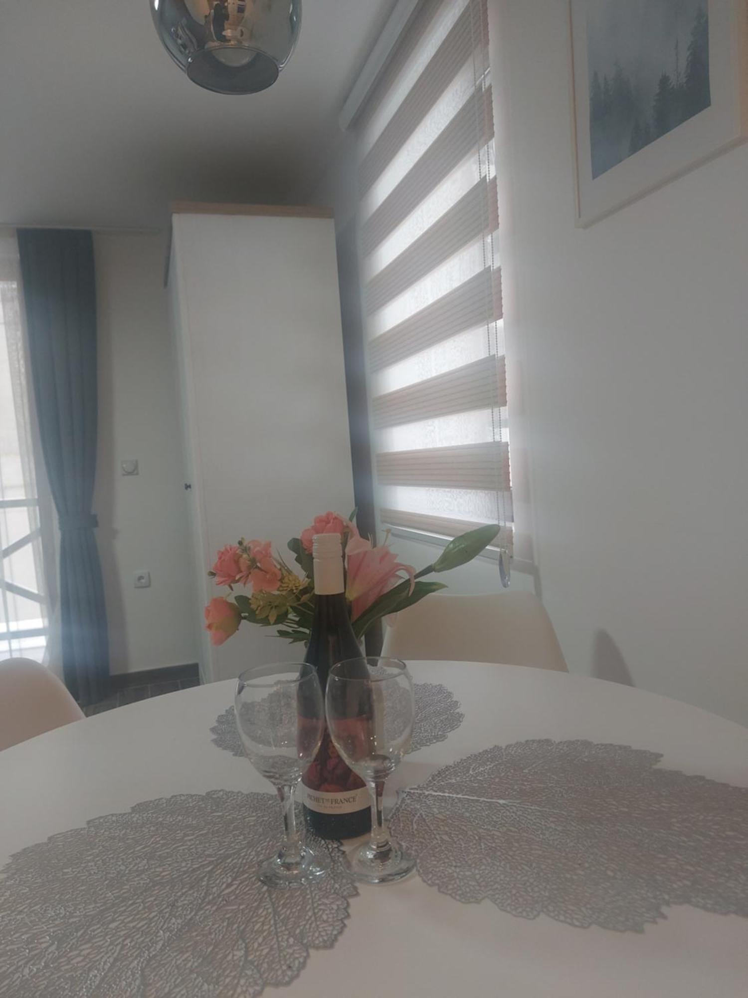 Apartman Milly โคเปานิก ภายนอก รูปภาพ